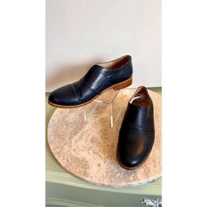 Wolverine Black Leather Flats